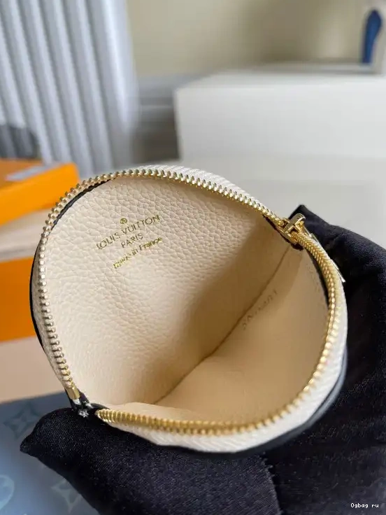 NTRIO LOUIS VUITTON POUCH 0703